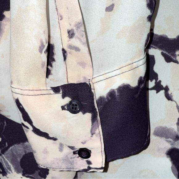 Worthington Abstract Floral V-Neck Blouse - Black and Cream - Picture 4 of 6